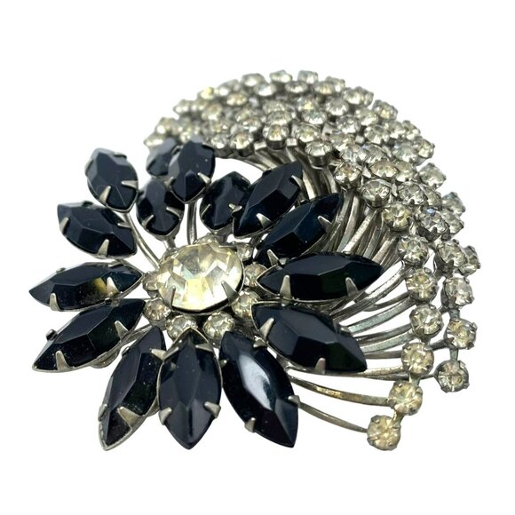 Vintage Rhinestone MCM 50’s 60’s Brooch Large Flower Floral Pin Black Glass - Picture 5 of 7